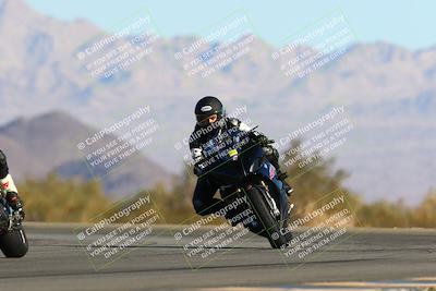 media/Jan-09-2022-SoCal Trackdays (Sun) [[2b1fec8404]]/Turn 14 (10am)/